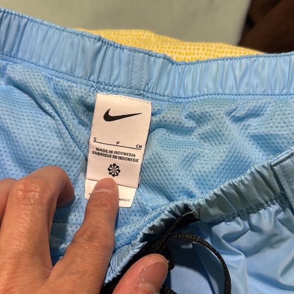 NWT Men’s Nike Packable Belted Utility Short size SMALL (28-30) - Picture 5 of 11